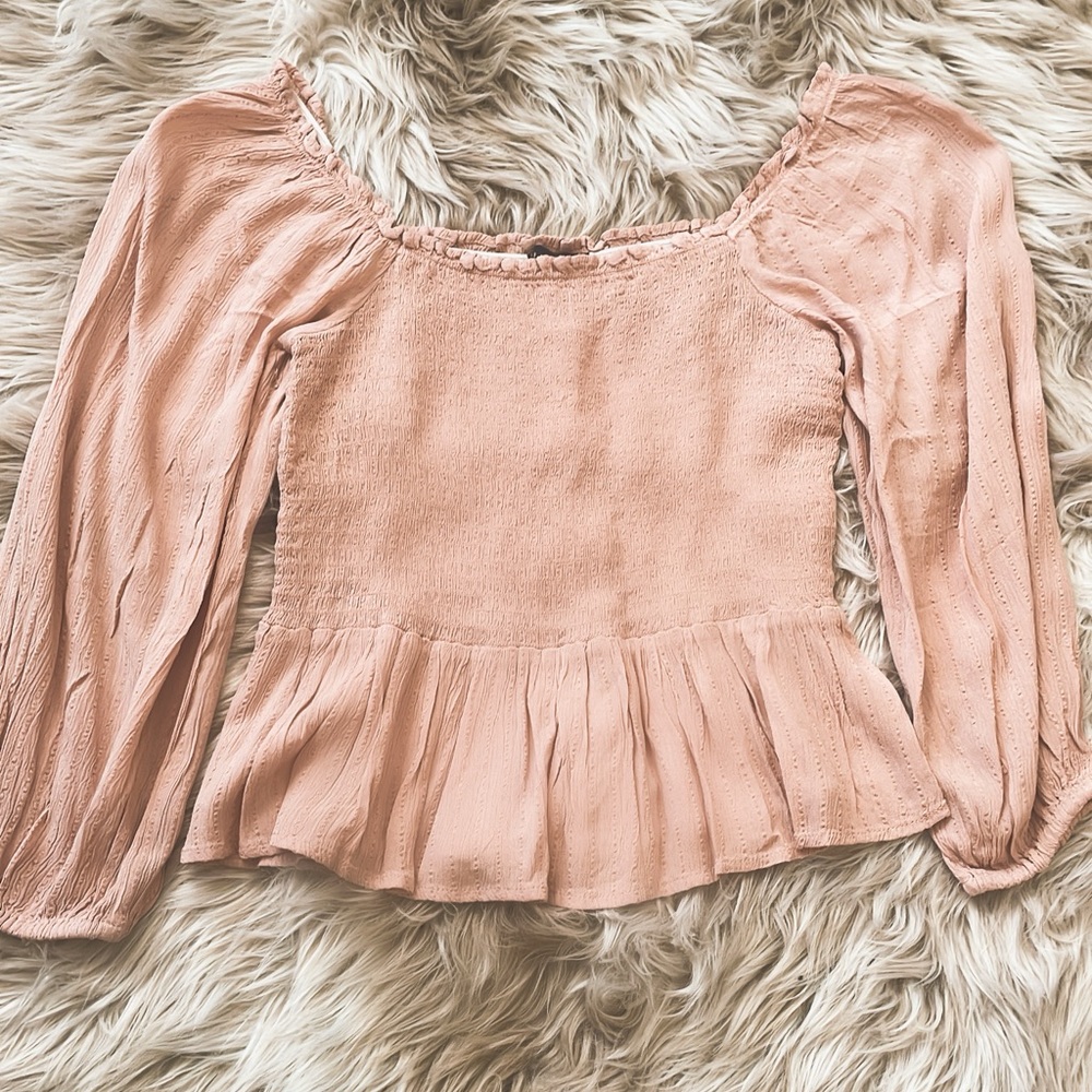 American Eagle flowy top